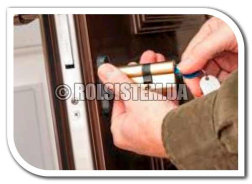 Сердцевина для пластиковых дверей