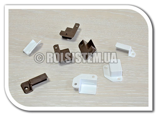 Кармани для зовнішніх москітних сіток з пластику