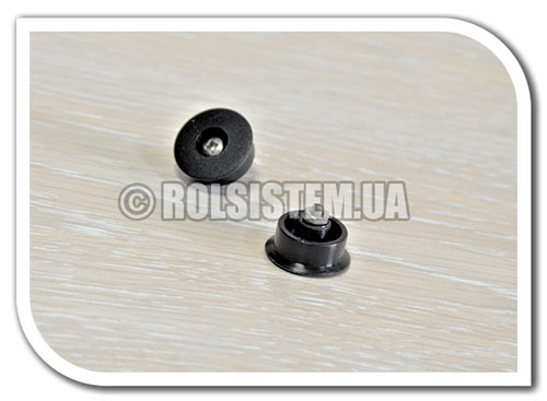 Ролик с винтом для рулонной москитной сетки