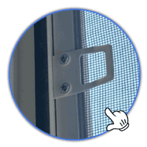 Внутрирамный профиль москітной сетки 11×32 мм с установленной ручкой